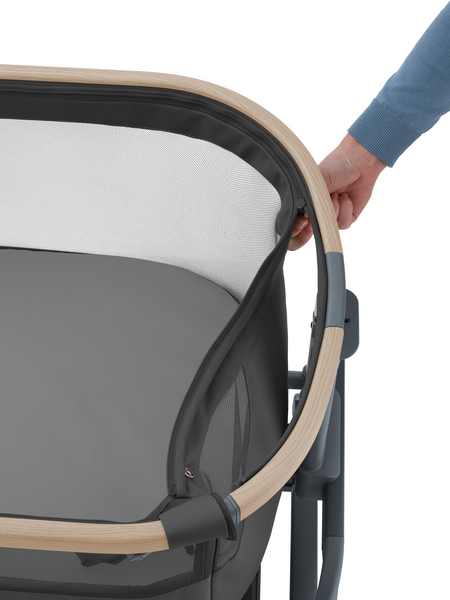 Maxi-Cosi Iora Air Co-Sleeper Beyond Graphite