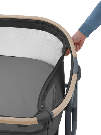 Maxi-Cosi Iora Air Co-Sleeper Beyond Graphite
